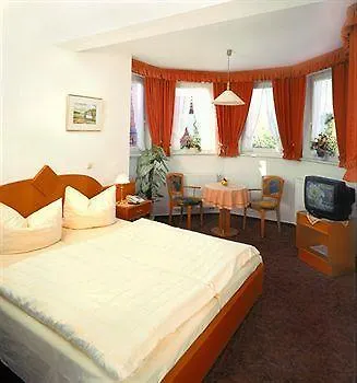 فندق Bernstein تراسينهيد