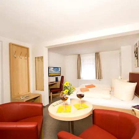 Hotel Bernstein 3*