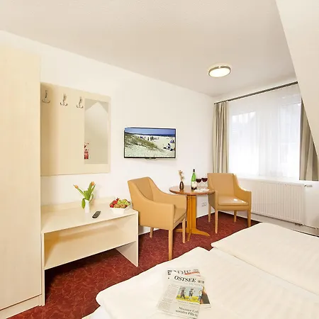 Bernstein Hotel 3*